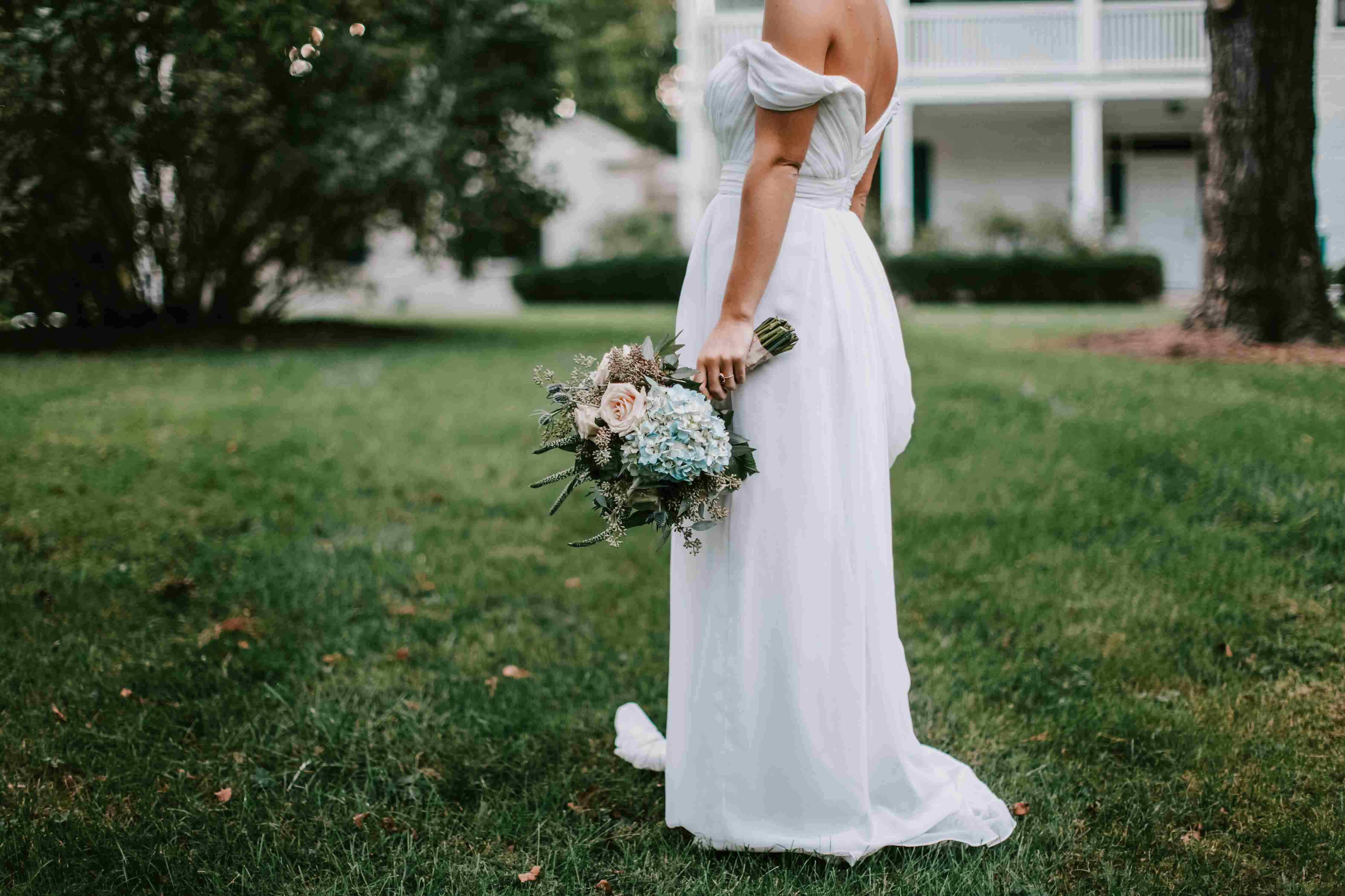 The Ultimate Guide to Girls' Wedding Dresses: Finding the Perfect Gown